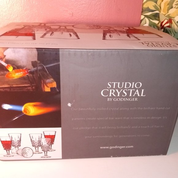 STUDIO FINE CRYSTAL 4 1/2 oz FOOTED CLEAR GLASSES BY GODINGER - Picture 5 of 12